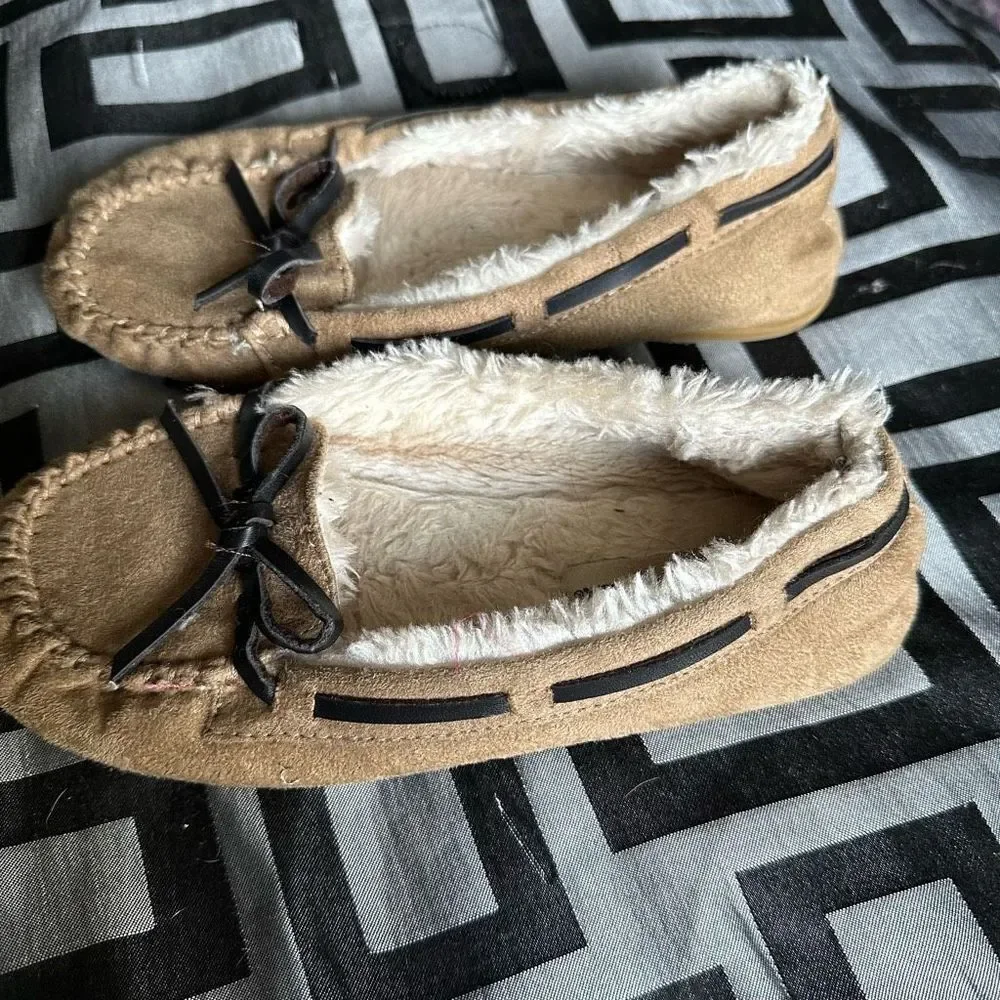 Airwalk kids moccasins
